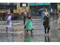 தொடர் மழையும் விடுமுறையும்...